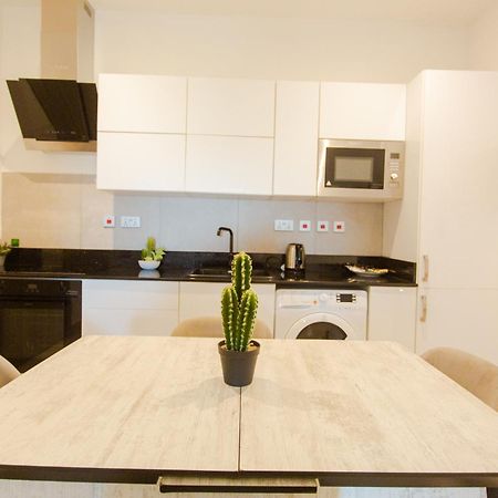 Accra Luxury Apartments @ Pine Court Exterior photo